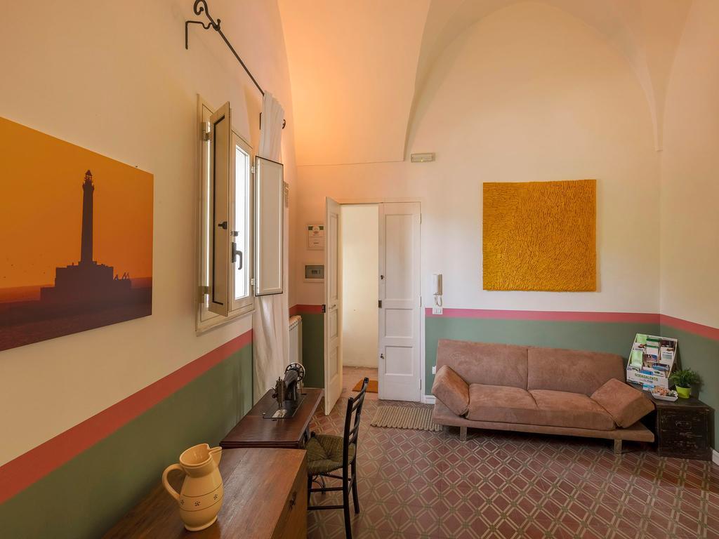 La Naca Della Taranta B&B Galatina Exterior foto